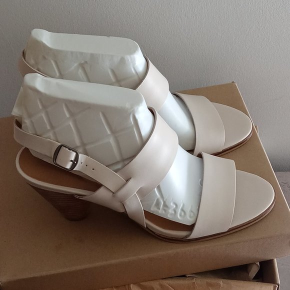 Lucky Brand Veneesha Sandshell cream slingback heels strappy sandal buckle NEW10 - Picture 3 of 7